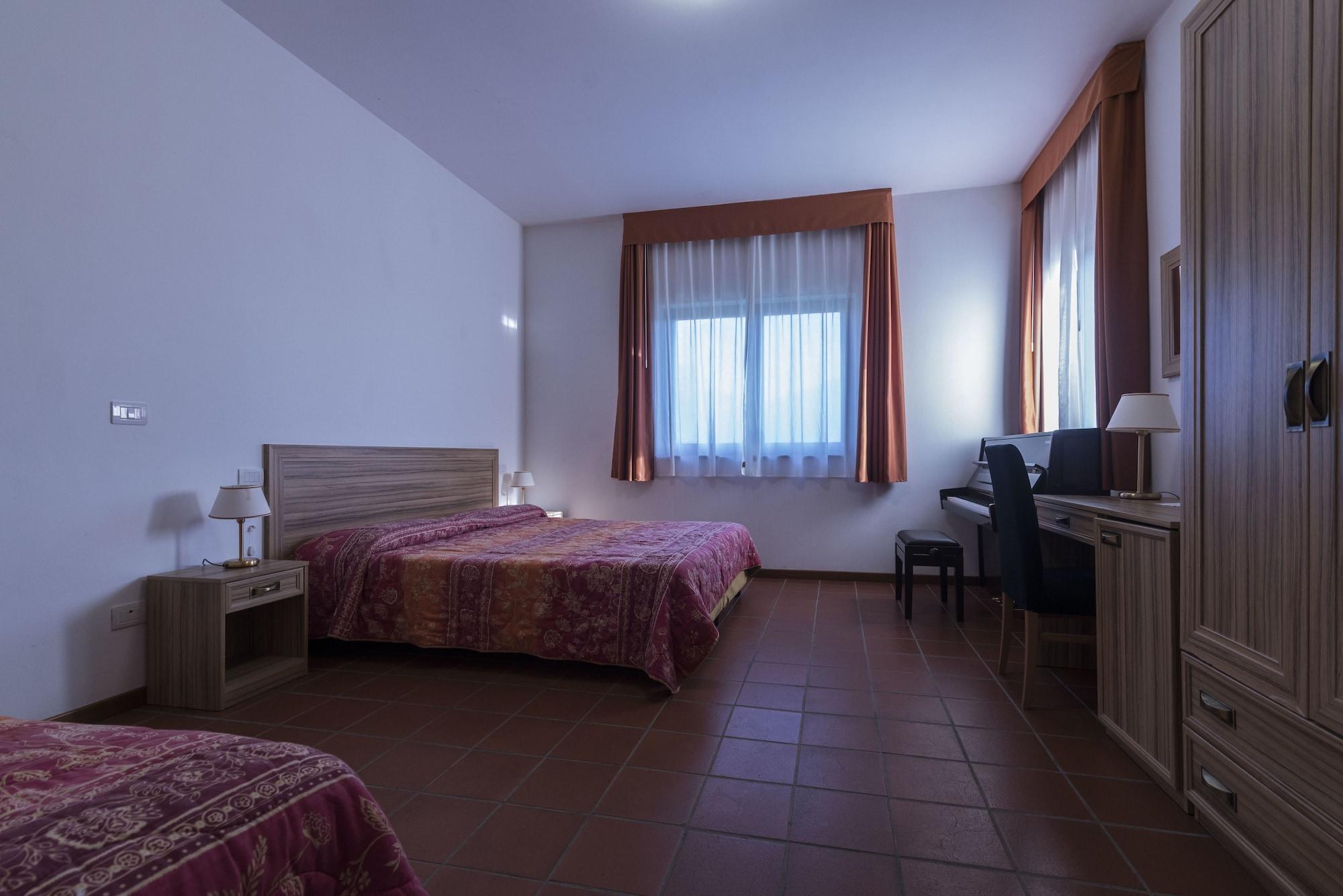 Hotel Villa Del Cardinale Norma Eksteriør billede